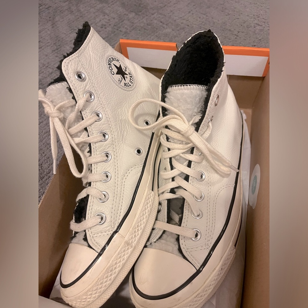 Nike Converse - Black and White Sherpa Edition
